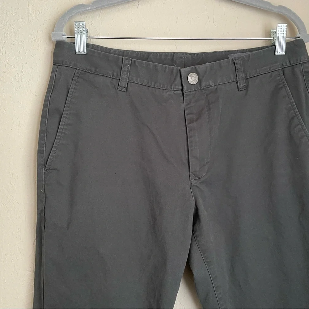 Bonobos Slim Pants in Green - Picture 2 of 11